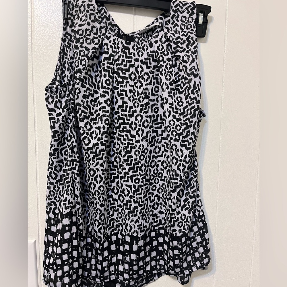 Liz claiborne